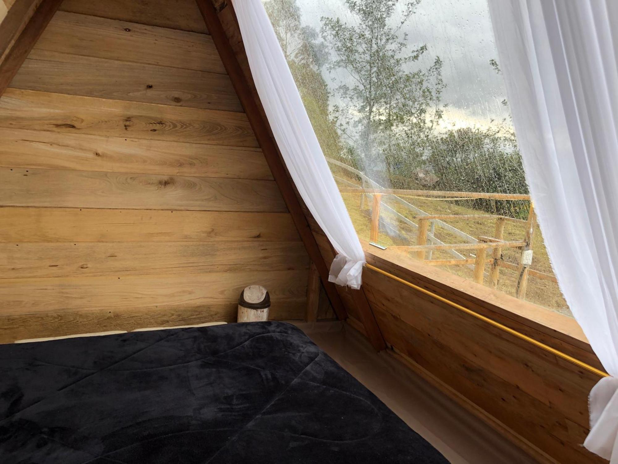 Cabanas Y Glampings Balcon Del Lago Otavalo Esterno foto